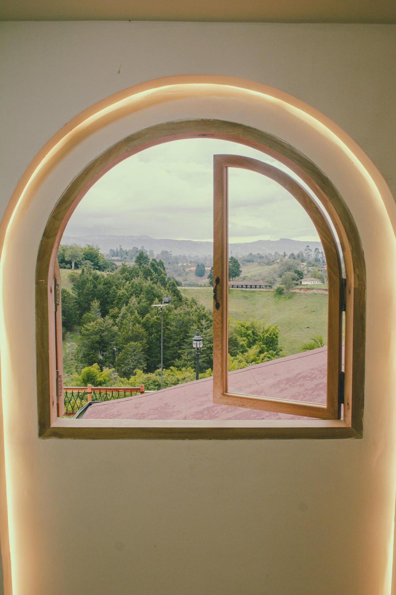 Oeroek Hotel Rionegro Luaran gambar